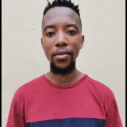 Mr Tsepo Pharasi
