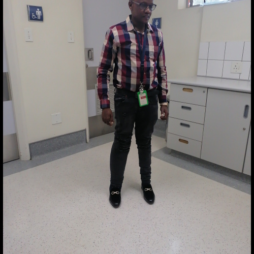 Mr Tsholofelo Mofolo